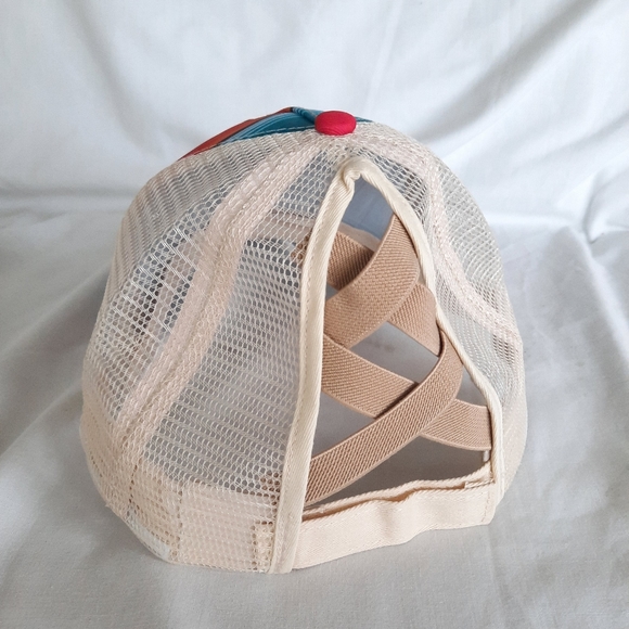 New! Pony Tail Hat - Picture 3 of 4